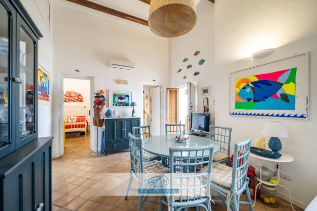 Casa Indipendente in vendita a Santa Marina Salina