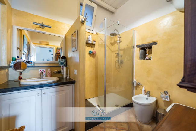 Casa Indipendente in vendita a Santa Marina Salina