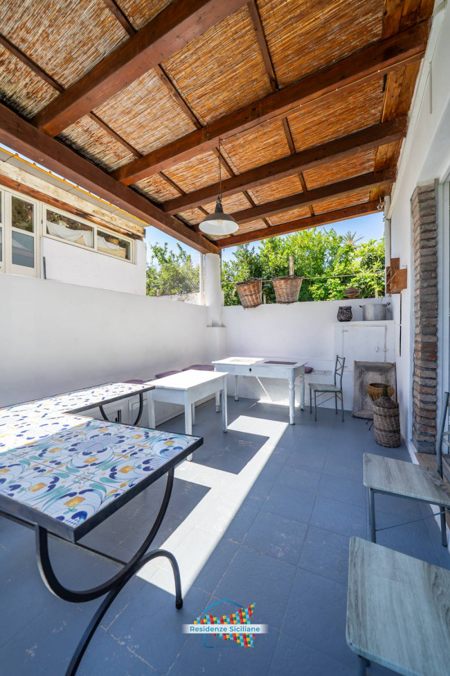 Appartamento in vendita a Santa Marina Salina