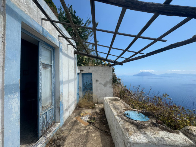 Rudere in vendita a Lipari