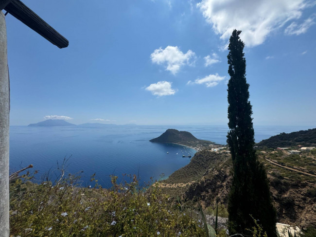 Rudere in vendita a Lipari