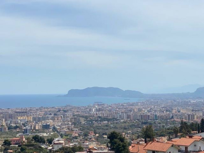Appartamento in Villa a Palermo