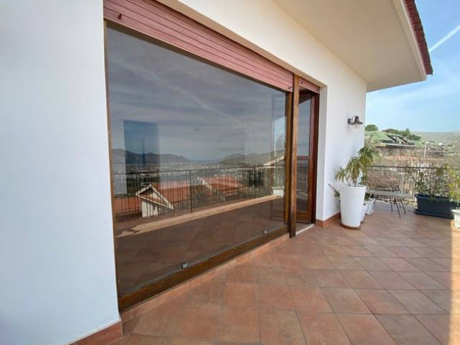 Appartamento in Villa in affitto a Palermo