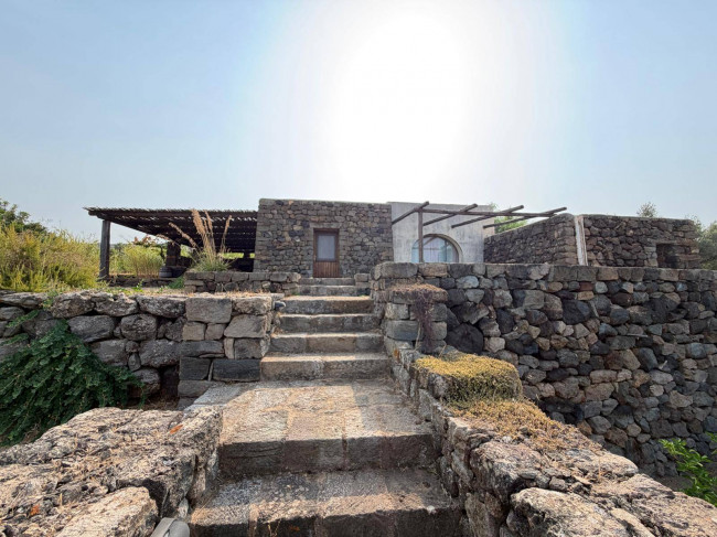Villa Singola in vendita a Pantelleria