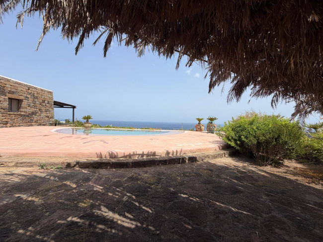 Villa Singola in vendita a Pantelleria