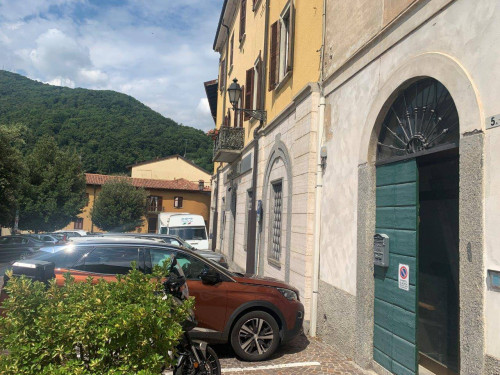 Ufficio a Asso