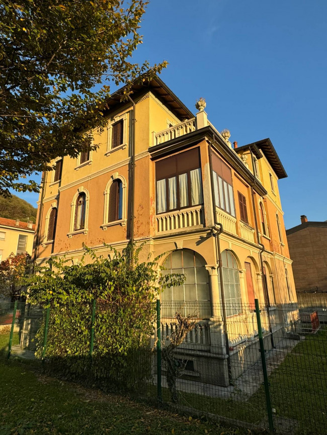 Bilocale a Canzo