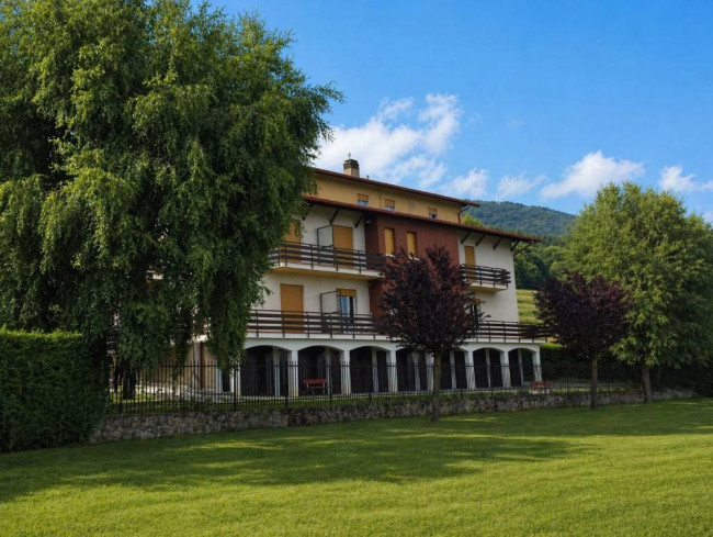 Trilocale a Caglio