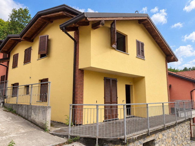 Villa a Schiera a Proserpio