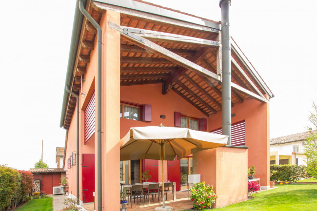 VILLA SINGOLA