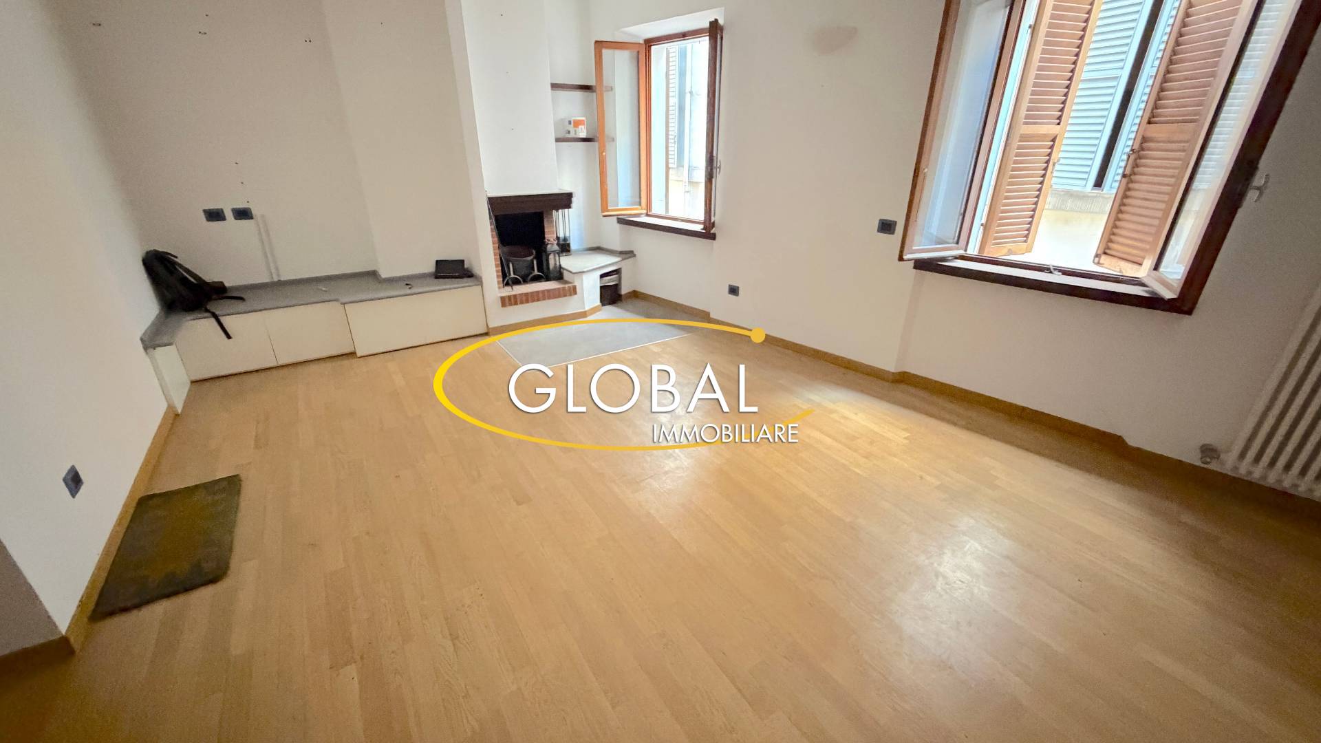Appartamento in vendita a Ancona, Centro - foto 2