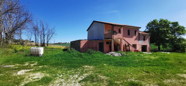 Casa indipendente in vendita a Ancona (AN)