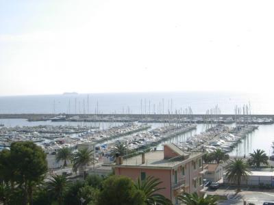 APPARTAMENTO in affitto a Andora
