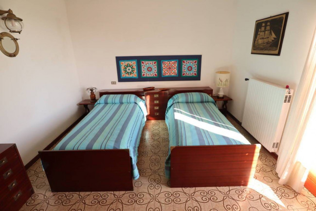 VILLA in vendita a Andora