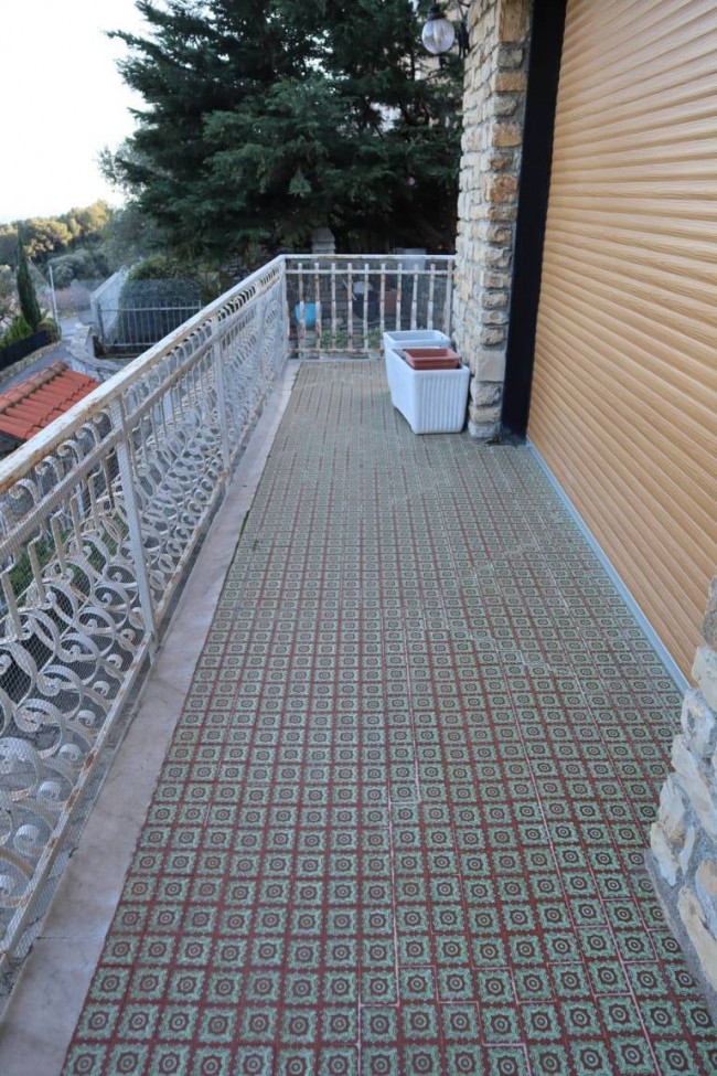VILLA in vendita a Andora
