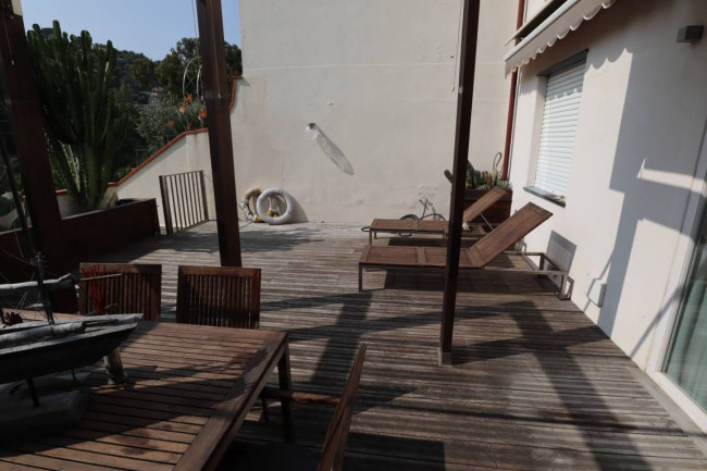 VILLETTA A SCHIERA in vendita a Andora