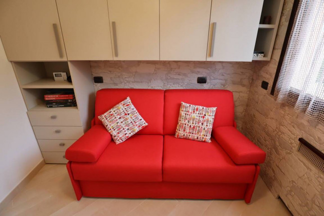 APPARTAMENTO IN VILLA in vendita a Andora