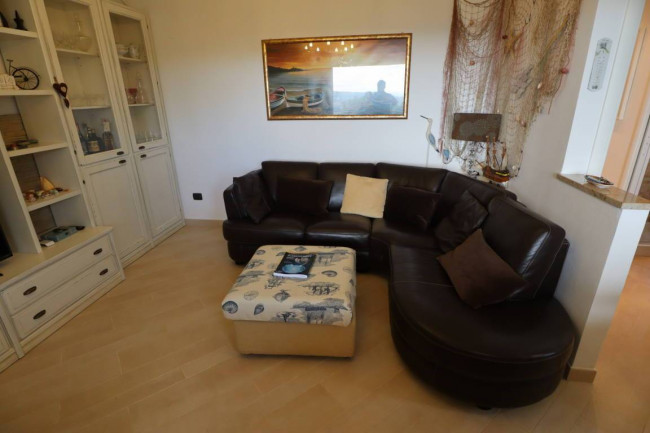 APPARTAMENTO IN VILLA in vendita a Andora