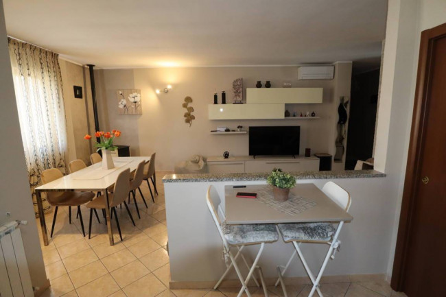 QUADRILOCALE in vendita a Andora