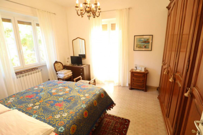 QUADRILOCALE in vendita a Andora
