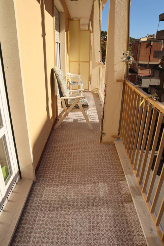 QUADRILOCALE in vendita a Andora