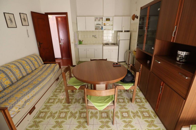 BILOCALE in vendita a Andora