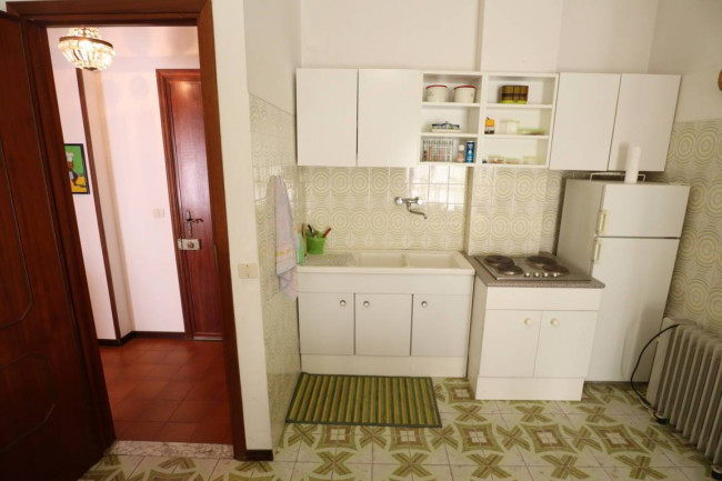 BILOCALE in vendita a Andora