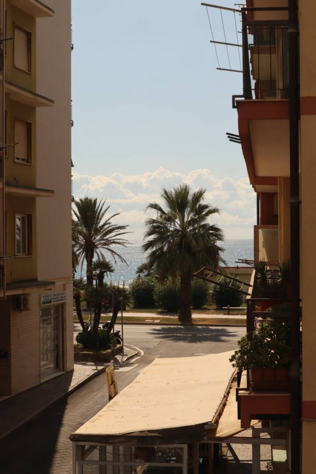 TRILOCALE in vendita a Andora