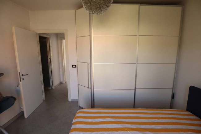 VILLA A SCHIERA in vendita a Andora