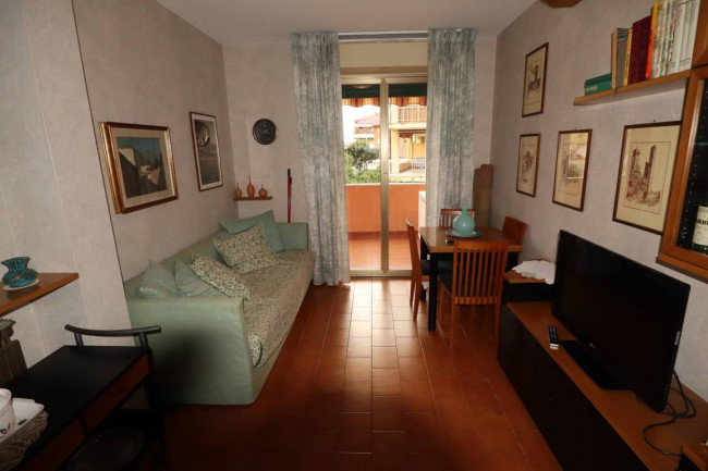 TRILOCALE in vendita a Andora