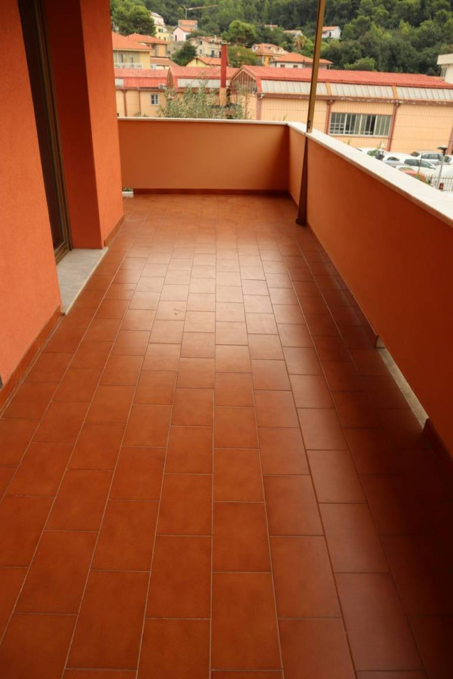 TRILOCALE in vendita a Andora
