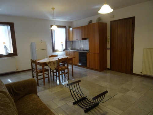 Appartamento in affitto a Montebelluna (TV)