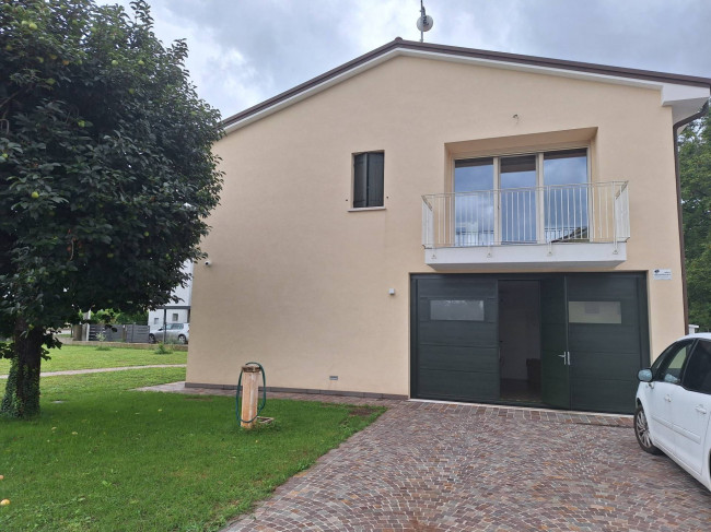 Villa in affitto a Vidor (TV)