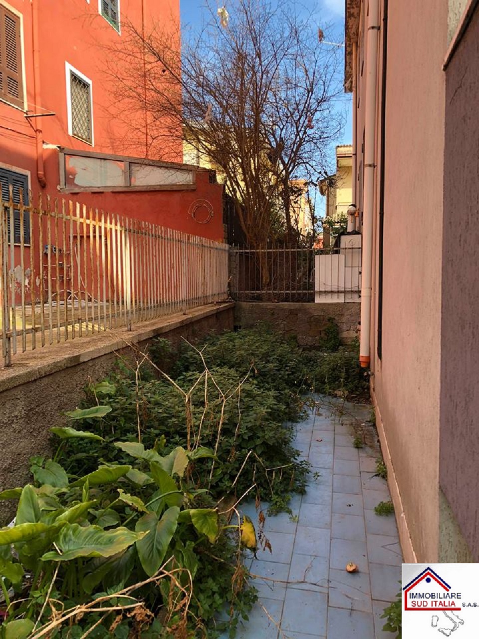 Villa GIUGLIANO IN CAMPANIA vendita  Lago Patria  Immobiliare Sud Italia
