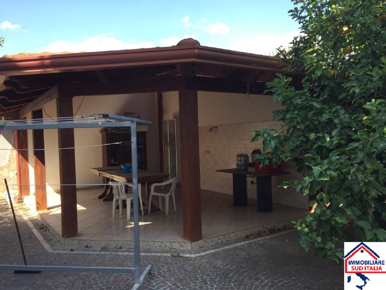 Villa GIUGLIANO IN CAMPANIA vendita  Lago Patria  Immobiliare Sud Italia