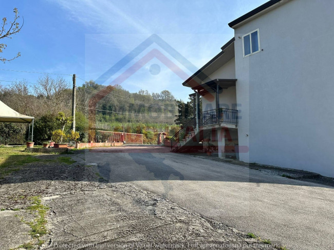 Villa in vendita a Prata Di Principato Ultra (AV)