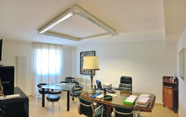 Studio/Ufficio in vendita a Bari