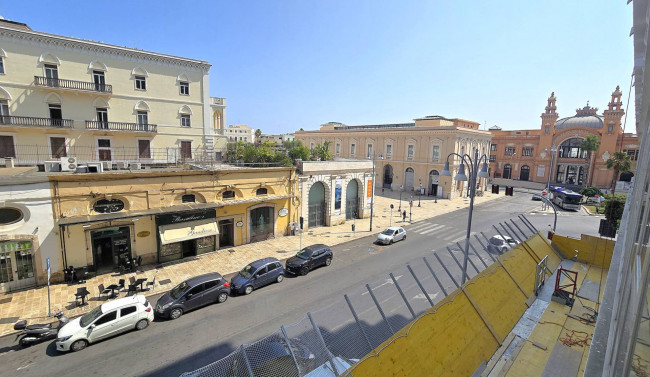 Studio/Ufficio in affitto a Bari
