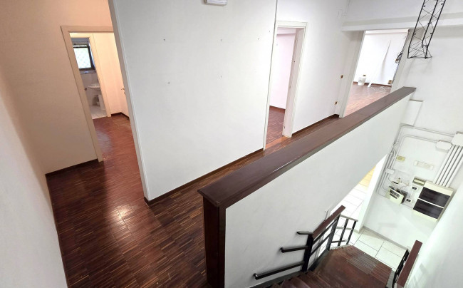 Capannone in vendita a Casamassima