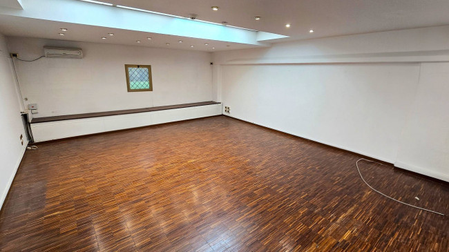 Capannone in vendita a Casamassima