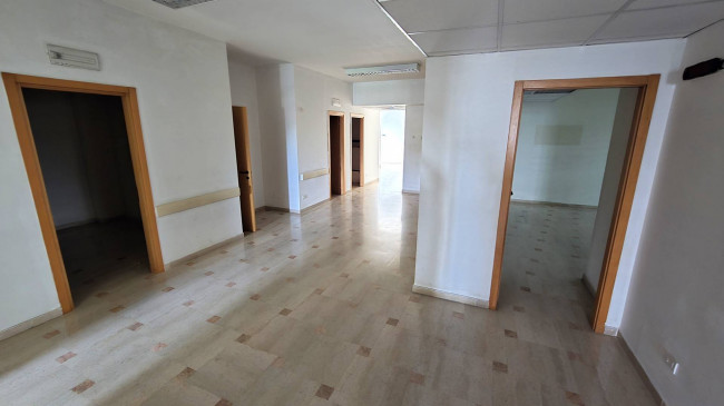 Studio/Ufficio in affitto a Bari