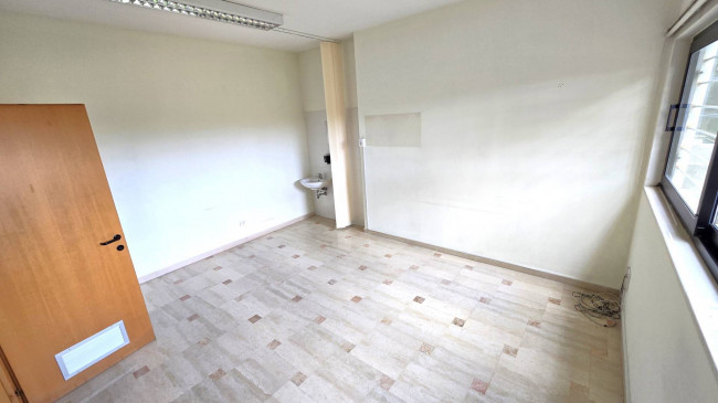 Studio/Ufficio in affitto a Bari