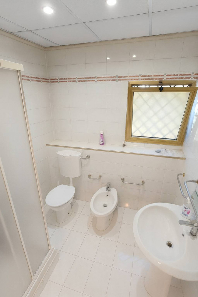 Capannone in vendita a Casamassima