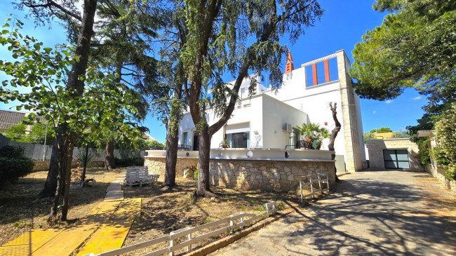 Villa in vendita a Bari