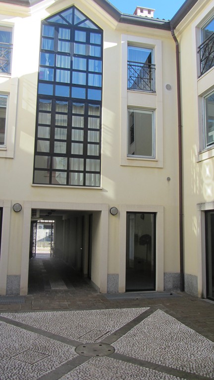 Negozio - Loc.Com. VARESE affitto    Studio Bignardi-Pre Immobiliare