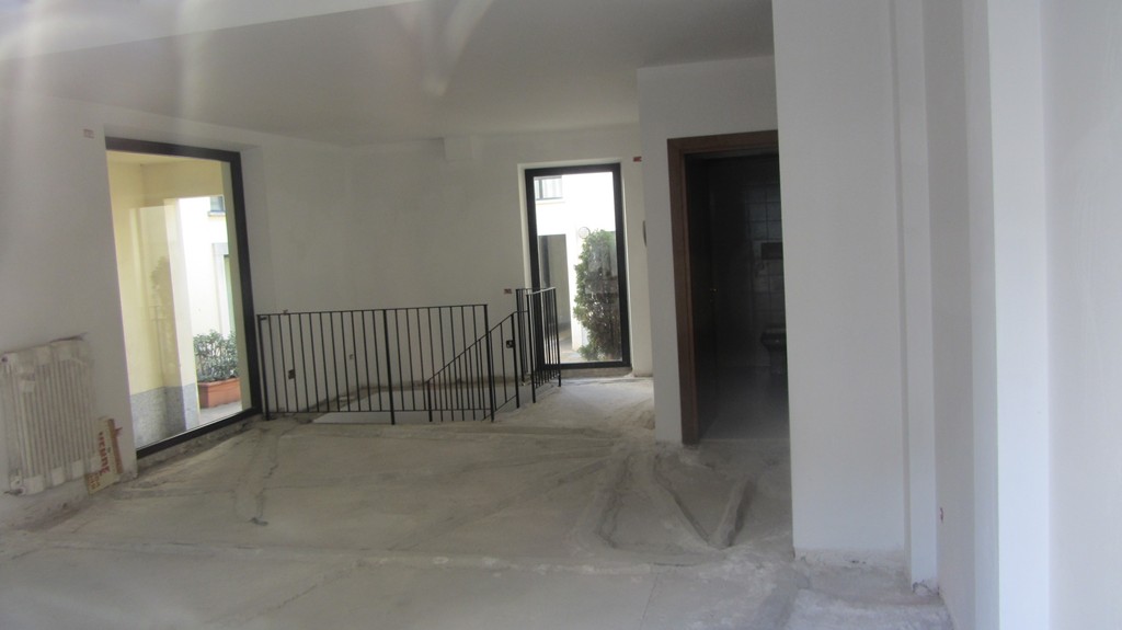 Negozio - Loc.Com. VARESE affitto    Studio Bignardi-Pre Immobiliare