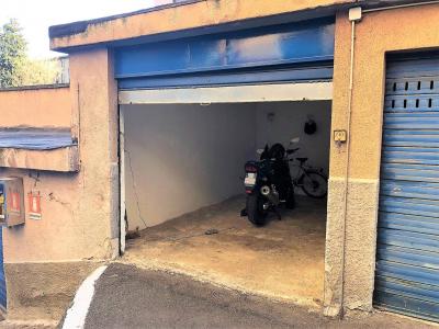 Garage/Box/Posto auto in vendita a Corsico (MI)