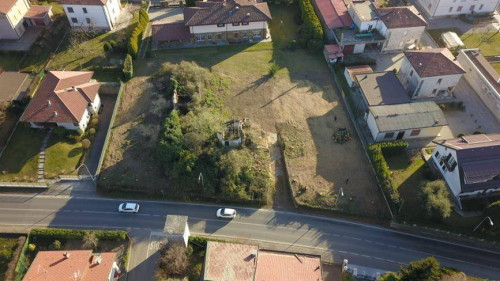 Plot approved for residential construction for Sale to Figino Serenza