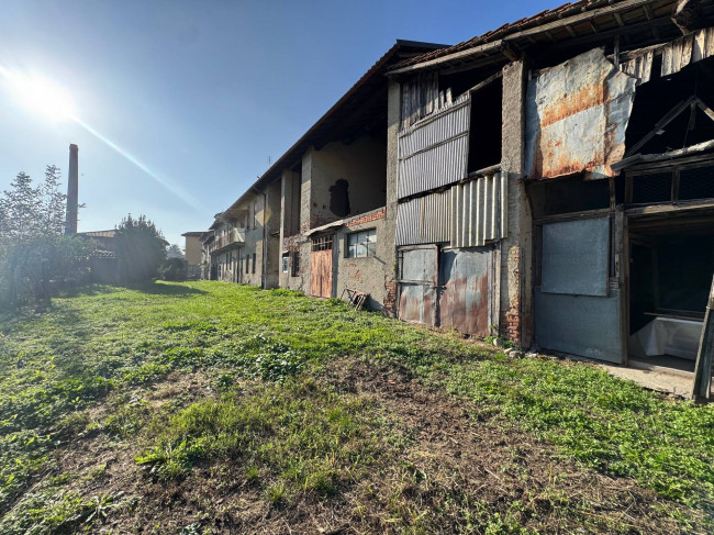 Palazzo in vendita a Cucciago (CO)