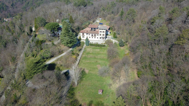Villa d'epoca in vendita a Como